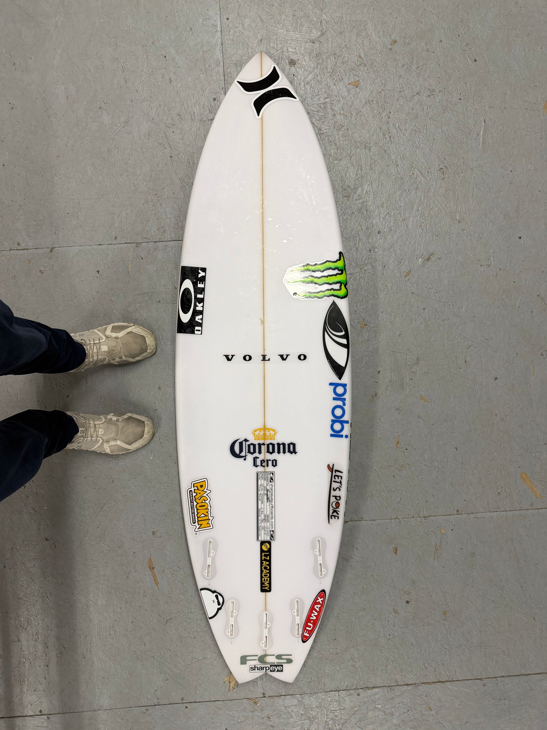 Used Filipe Toledo File Fifty 5'9.5" x 18.45" x 2.36" 25.7L