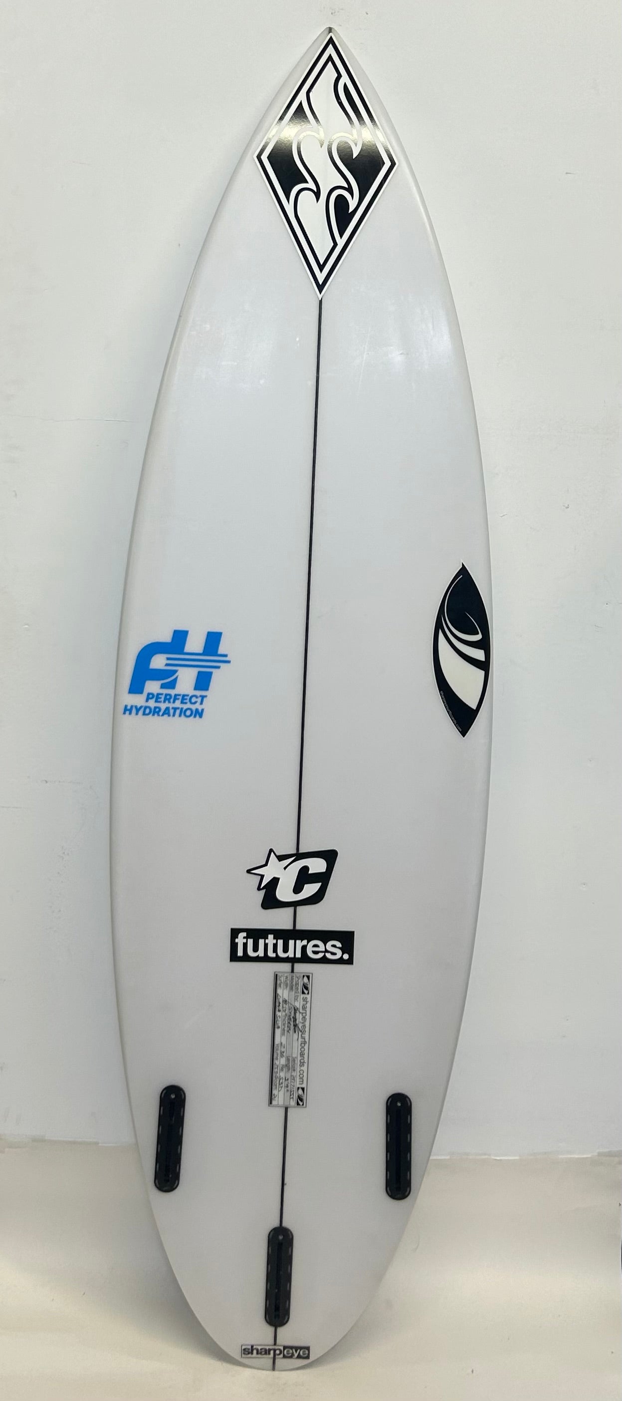 Used Luana Silva Synergy 5'9 x 18.5 x 2.36 25.5L 