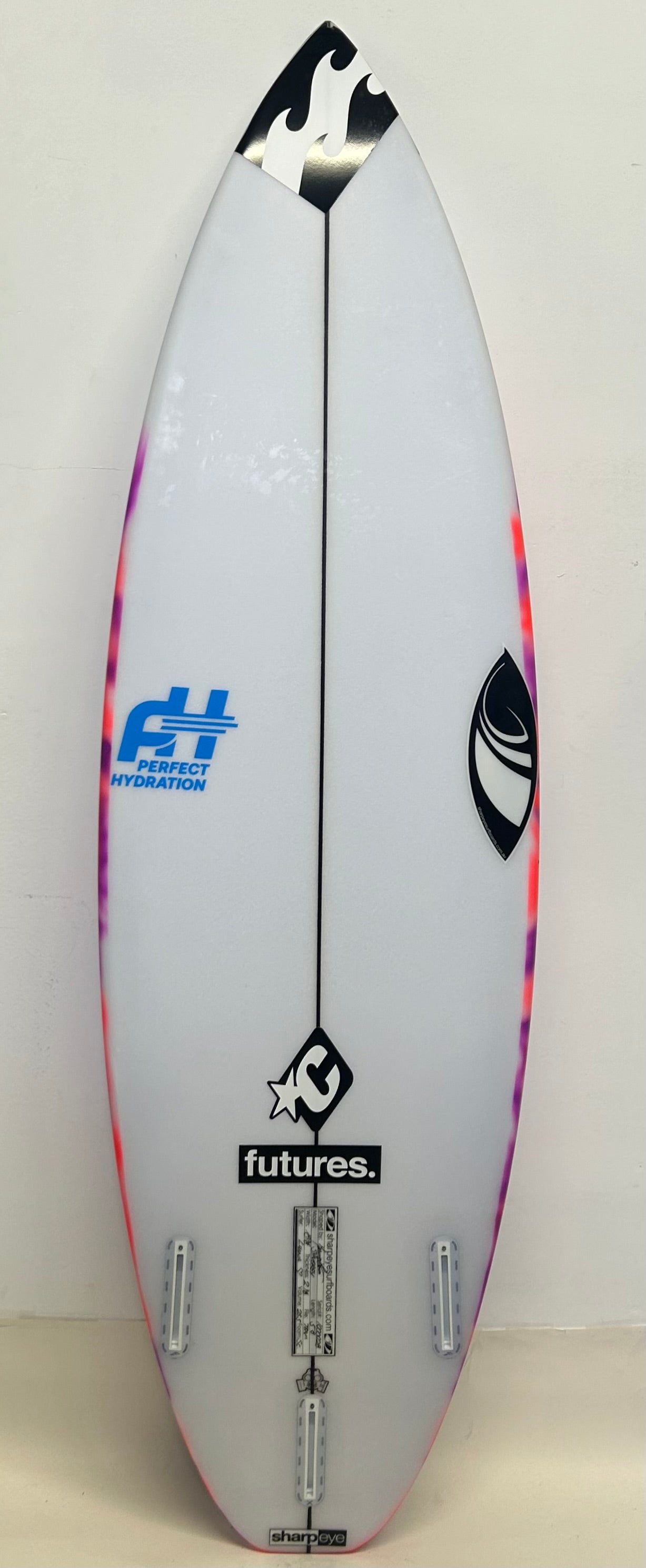 Used Luana Silva Synergy 5'8 x 18.38 x 2.38 25.5L