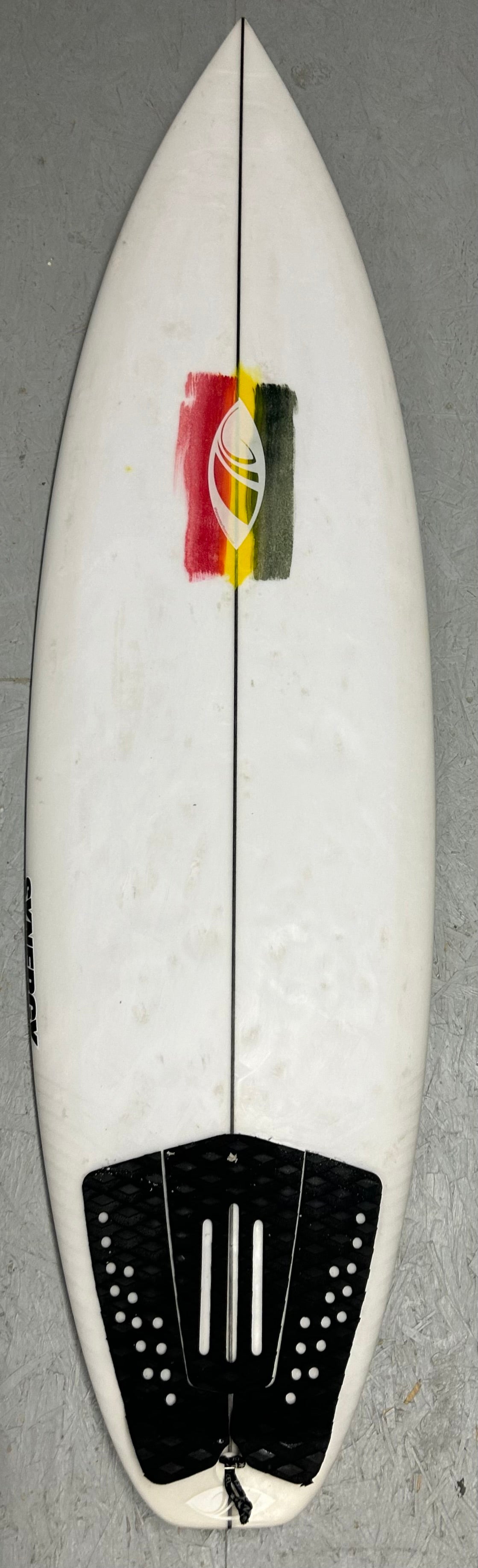 Used Synergy 6'0 x 19.15 x 2.5 29.63L