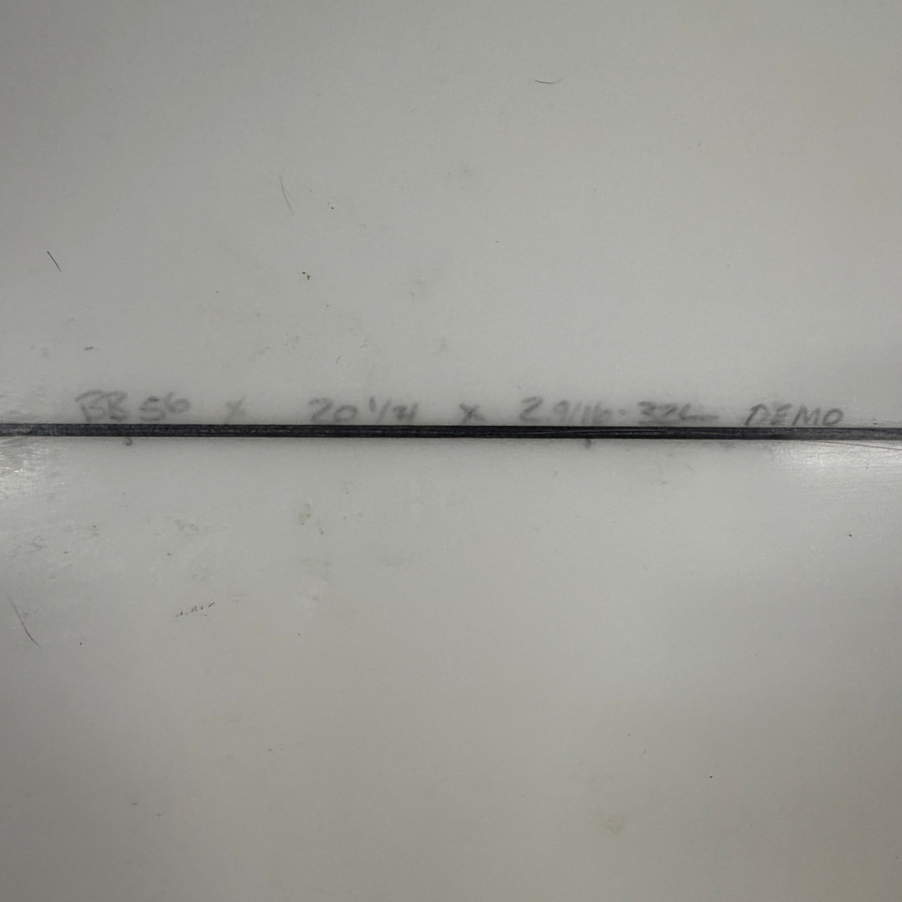 Used Hand Shape 5'6" x 20.25" x 2.56" (Custom Shape)