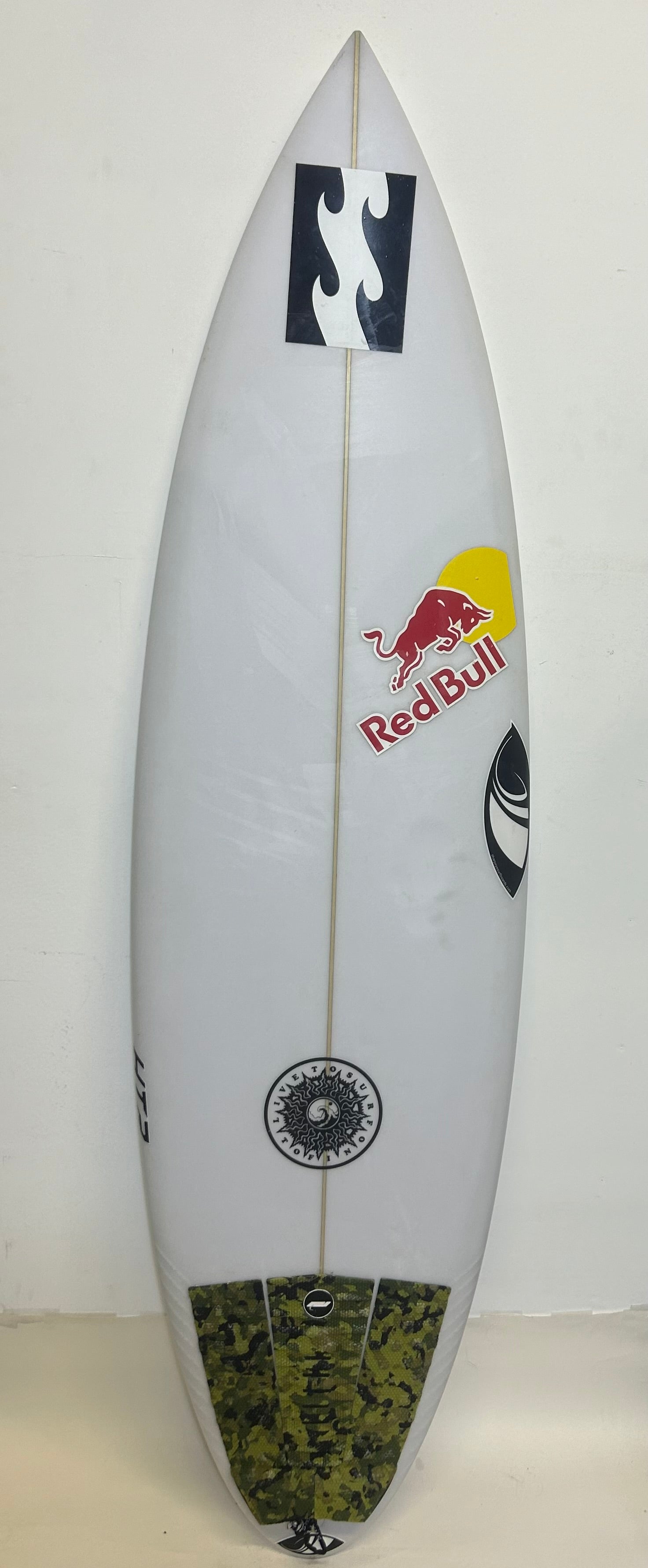 Used Sanoa Olin HT2 5'10.5 x 18.75 x 2.38 26.5L